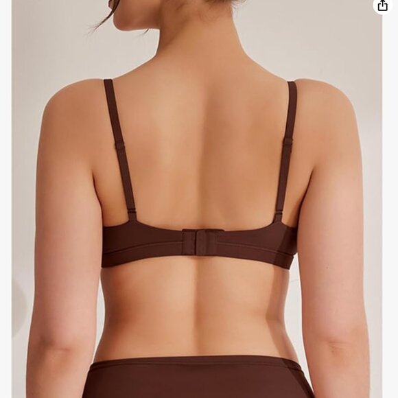 Triangle V Neck Crossover Wireless No Padded Bralette new in pack - Picture 3 of 5